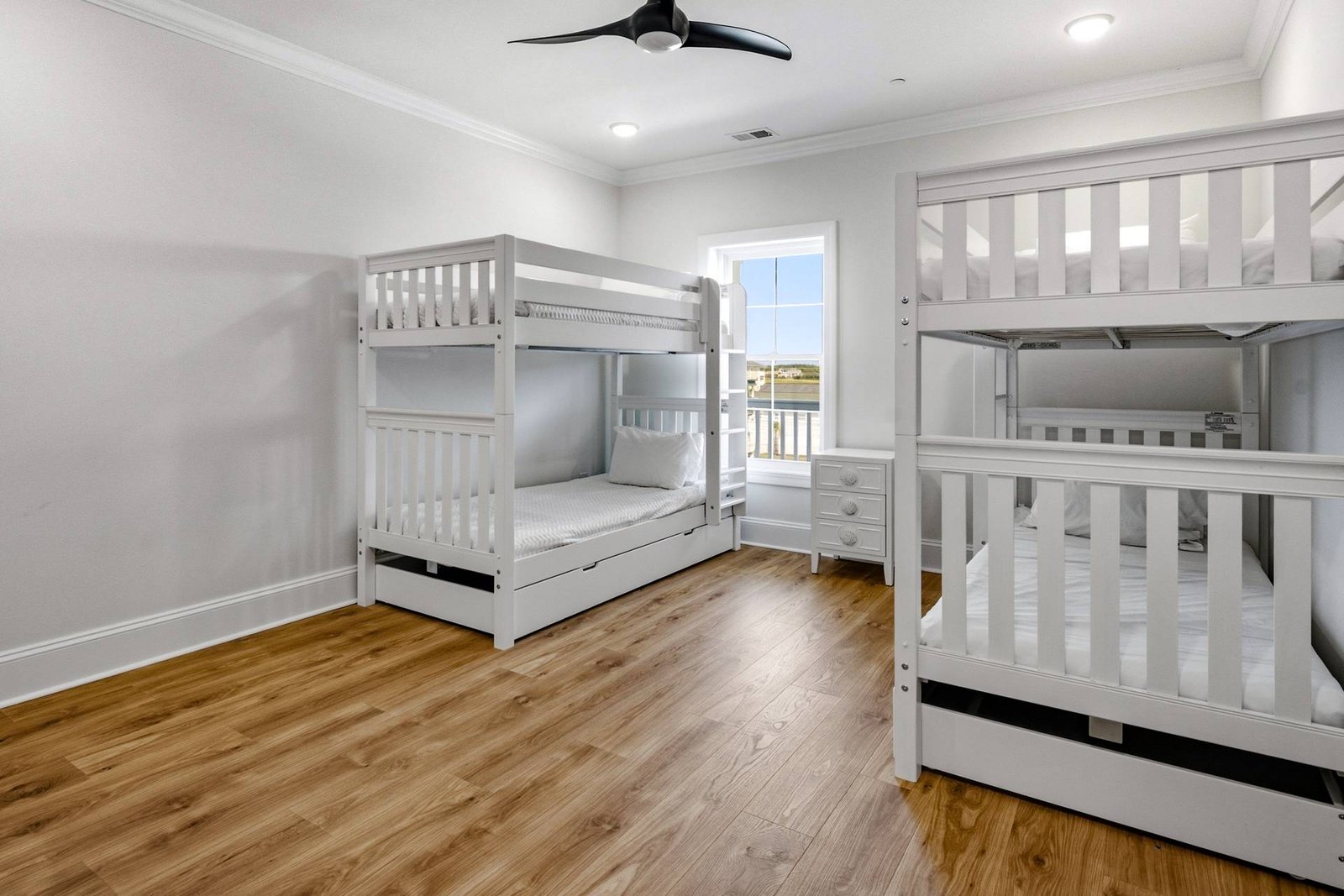 The Sandcastle Bedroom at Carolina Seas